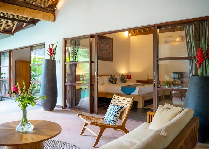 Trimezia Balangan By Island Escape Villa *